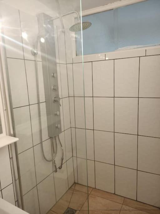 دْييب Chez Ninette_Grand Studio En Centre-Ville المظهر الخارجي الصورة